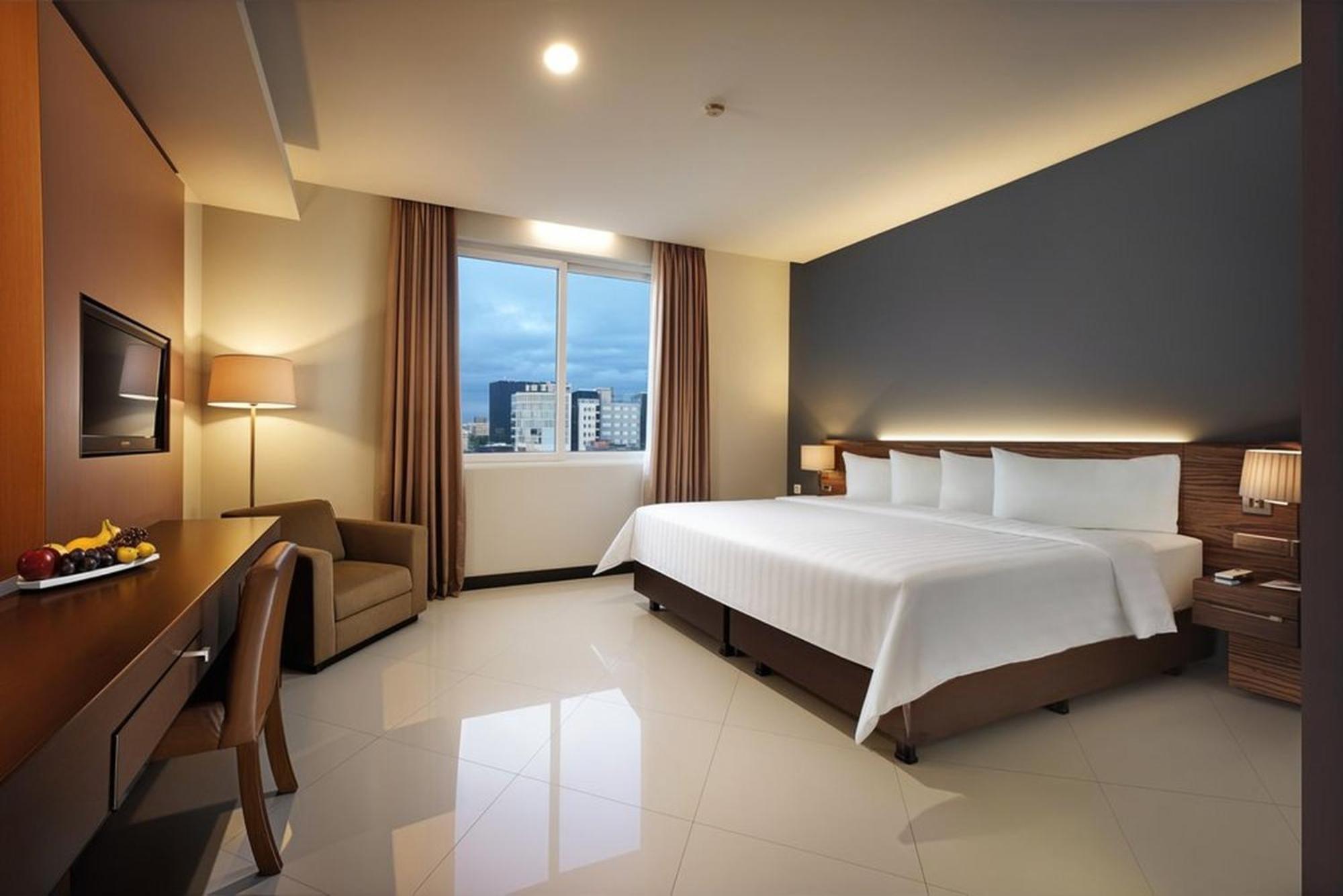 Regantris Malioboro Hotel Yogyakarta Exterior photo